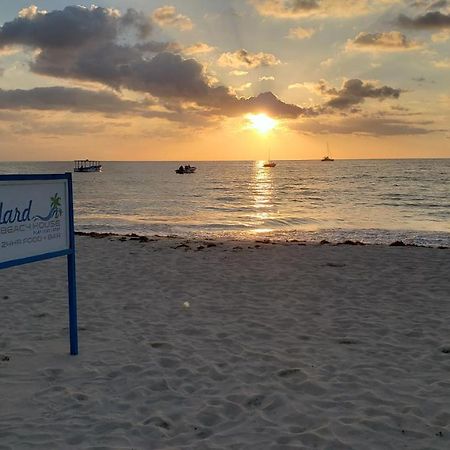 Yard Beach House Hotel Negril Ngoại thất bức ảnh